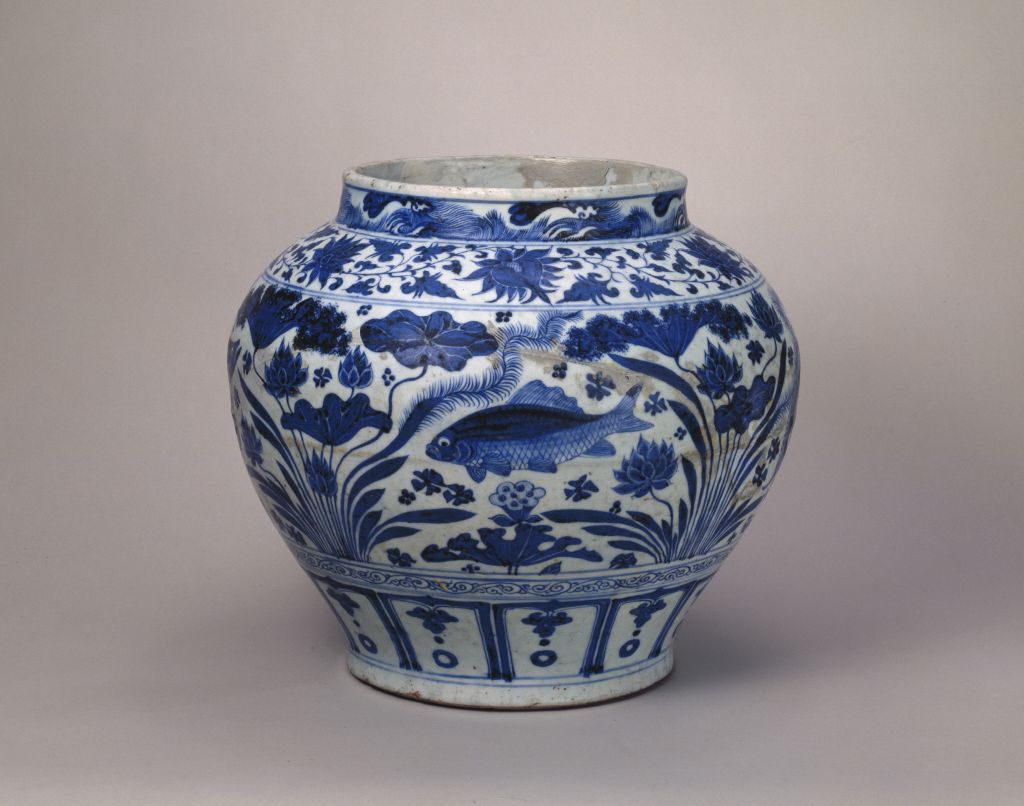 图片[1]-Blue and white fish lotus pot-China Archive